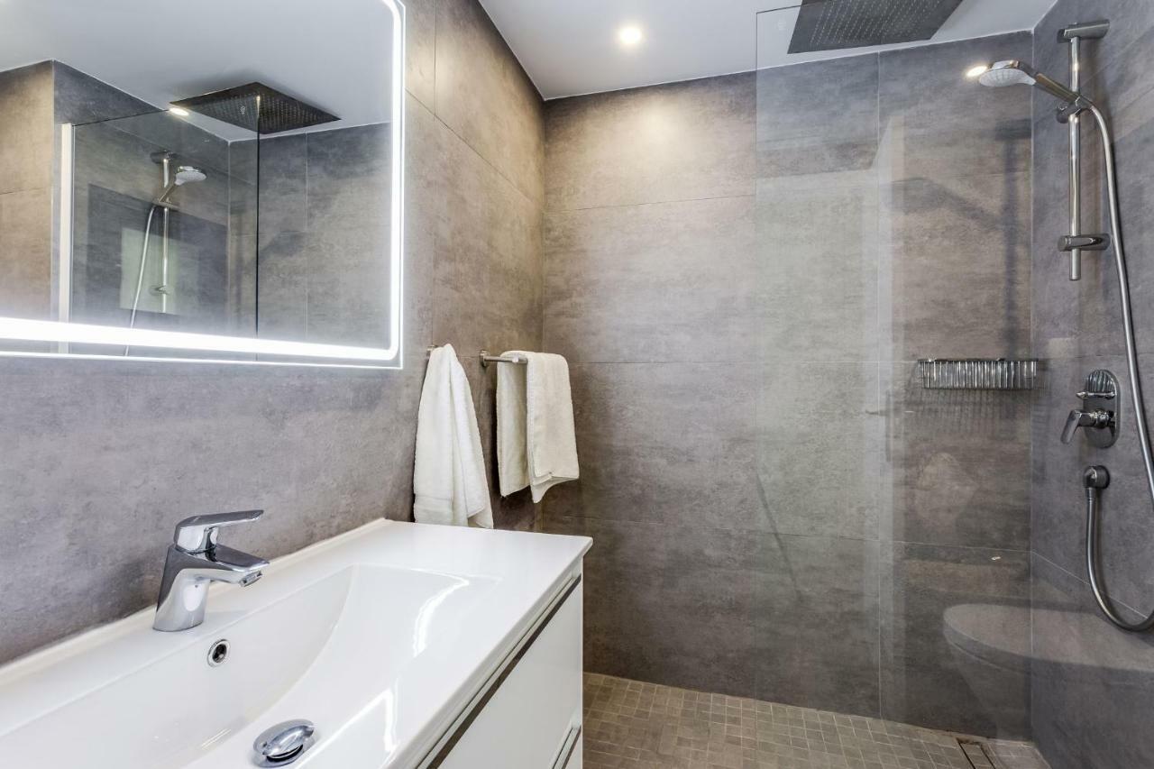 By Riva - Outstanding, Contemporary Studio In Puerto Banus Gardens Marbella Exterior photo