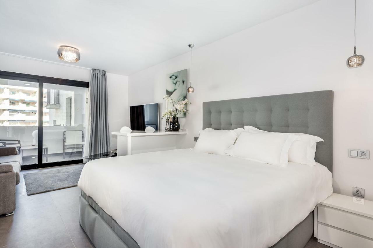 By Riva - Outstanding, Contemporary Studio In Puerto Banus Gardens Marbella Exterior photo